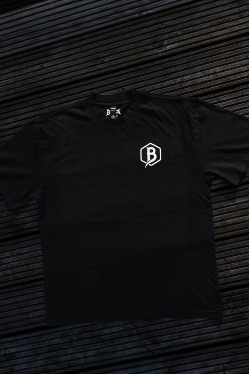 Our Spirit Never Dies – Oversized T-Shirt in Black