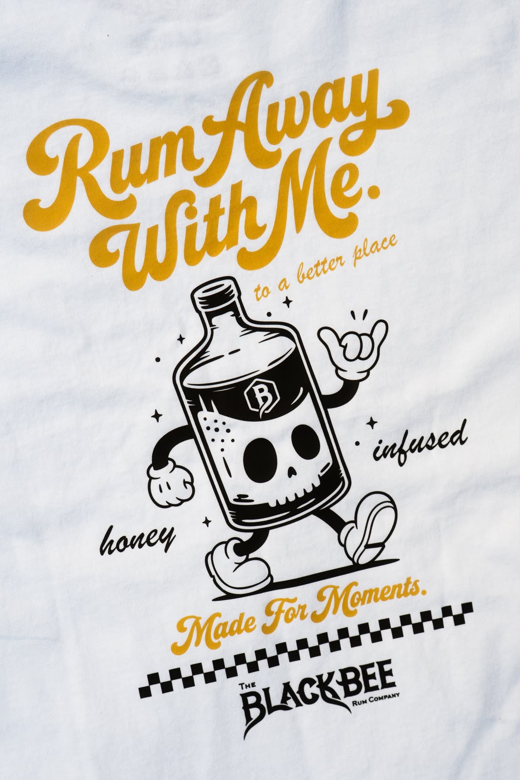 Rum Away With Me – Oversized T-Shirt in White